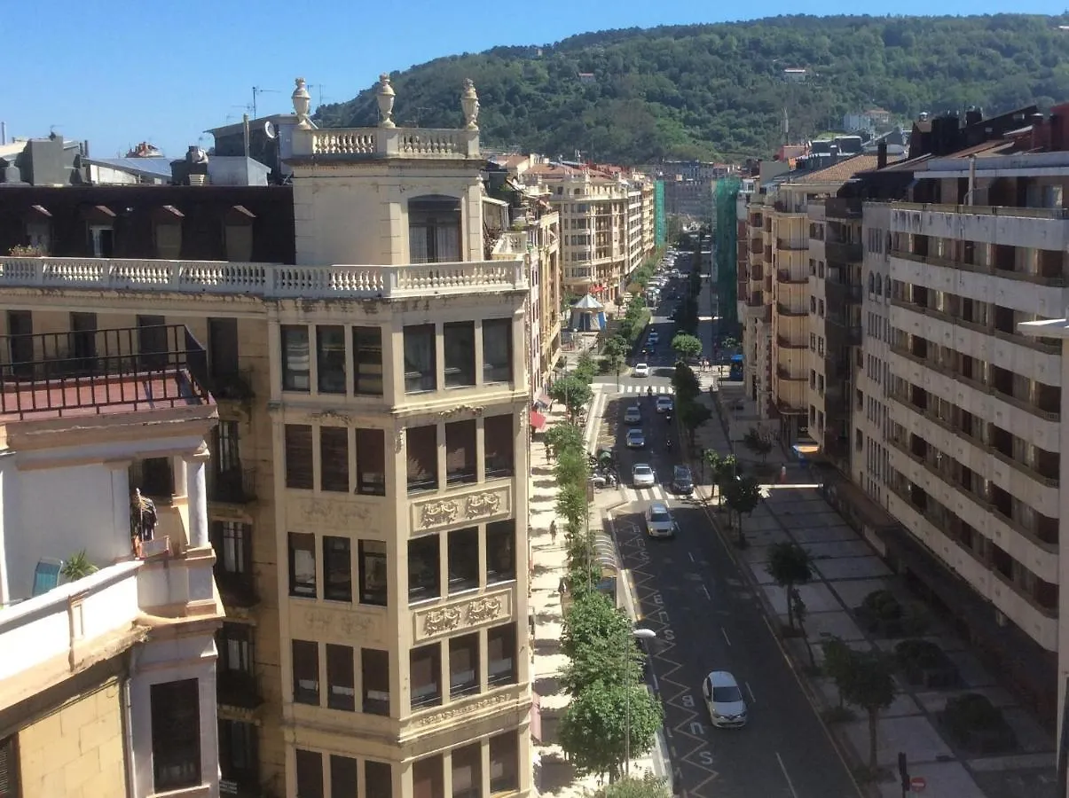 Decor En Gros Con Vistas Al Rio Apartment San Sebastian